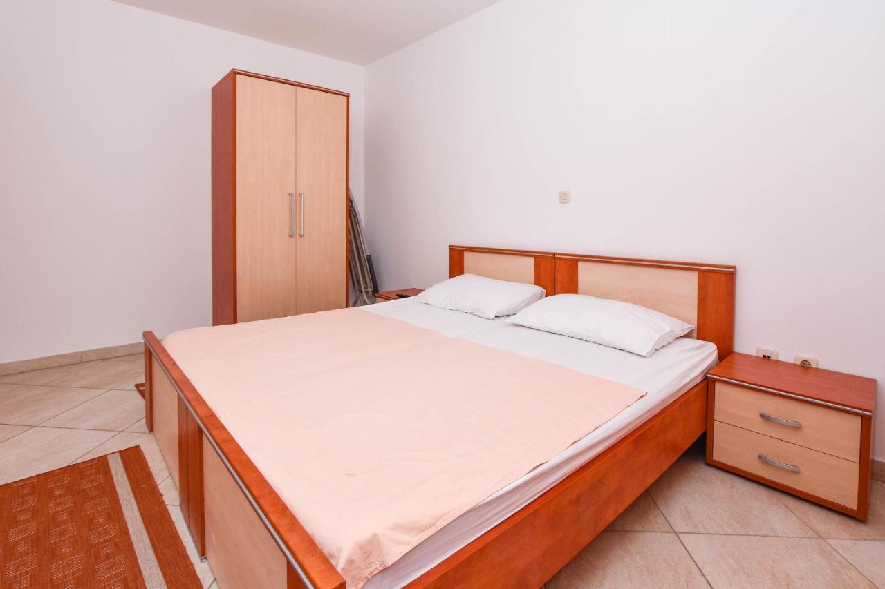 Apartment Jaspis Biograd Na Moru Exterior photo